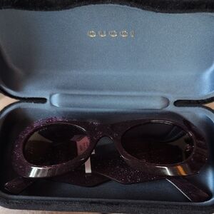Gucci Sparkle Oval Sunglasses in Purple Glitter